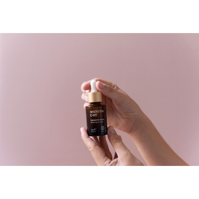 SESDERMA C-VIT, serum liposomalne do każdego rodzaju skóry twarzy, 30 ml