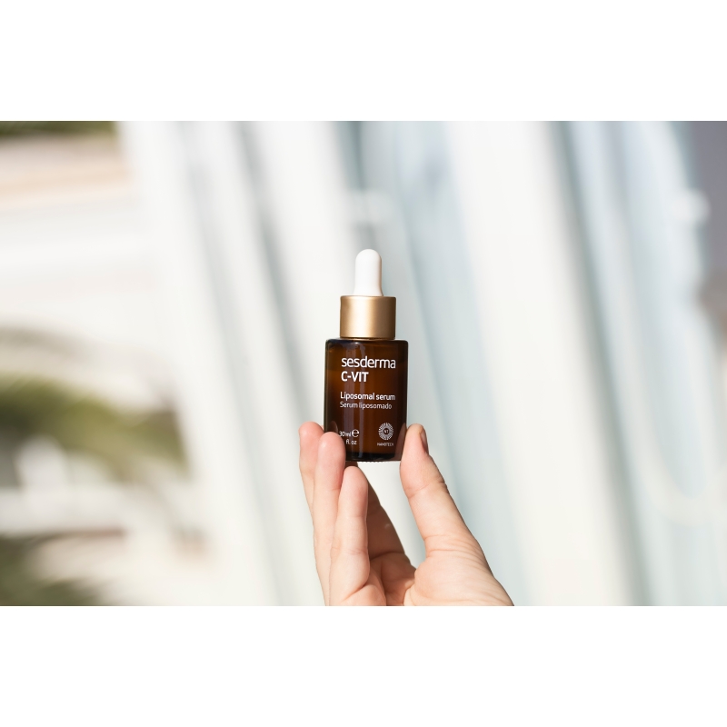 SESDERMA C-VIT, serum liposomalne do każdego rodzaju skóry twarzy, 30 ml