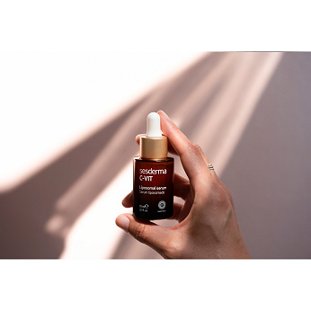 SESDERMA C-VIT, serum liposomalne do każdego rodzaju skóry twarzy, 30 ml