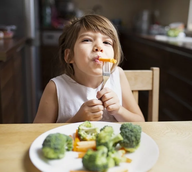 Niedobory magnezu u dzieci - kiedy warto uzupełniać magnez w diecie dziecka?