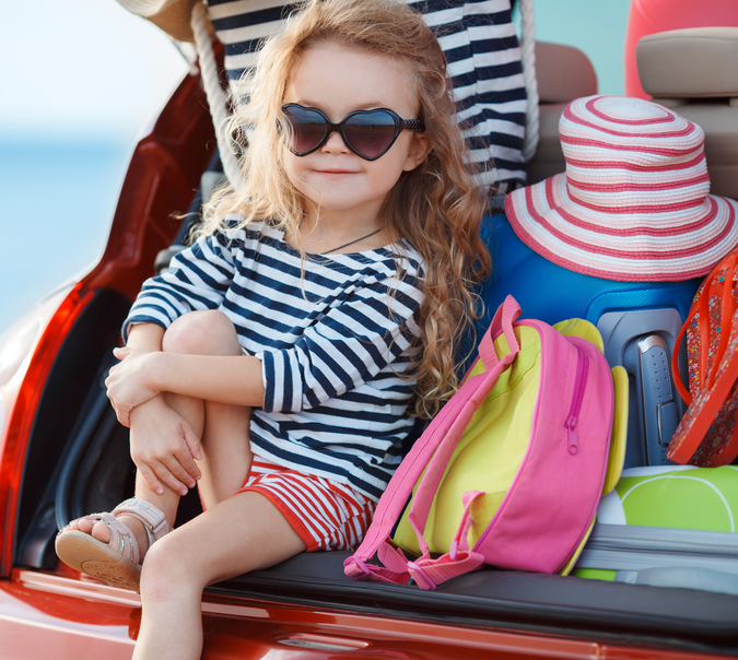 Apteczka na wyjazd z dzieckiem - co spakować dla malucha i niemowlaka?