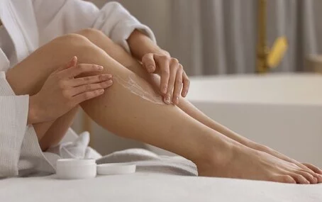 Atopowe zapalenie skóry na nogach – leczenie i pielęgnacja